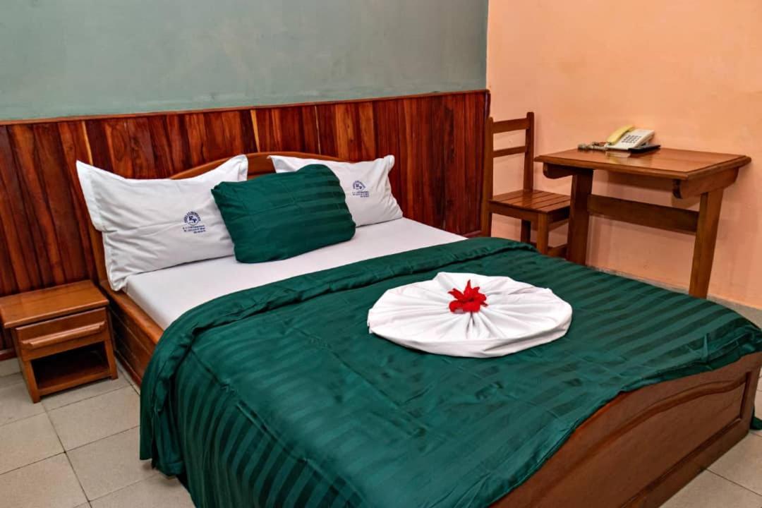 Hotel Le Printemps Ντουάλα Εξωτερικό φωτογραφία